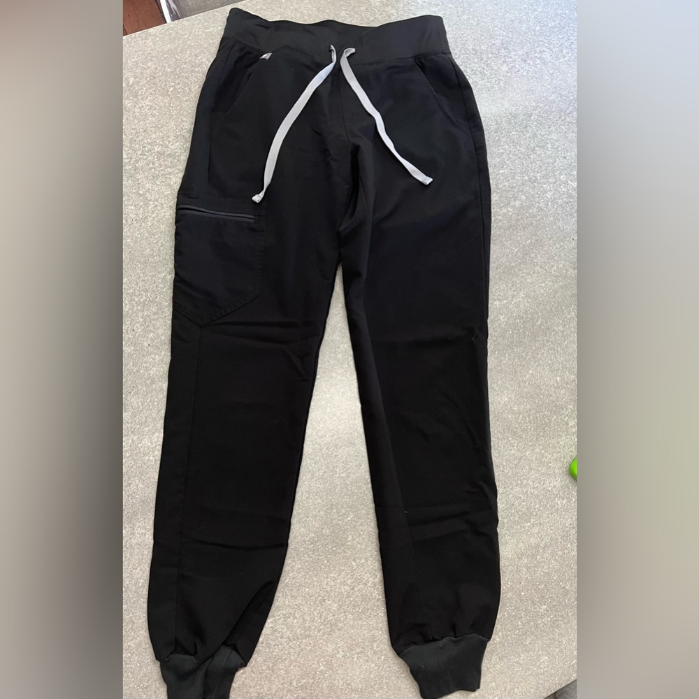 Figs scrub pants